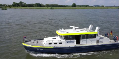 Das Boot der Wasseschutzpolizei auf dem Rhein