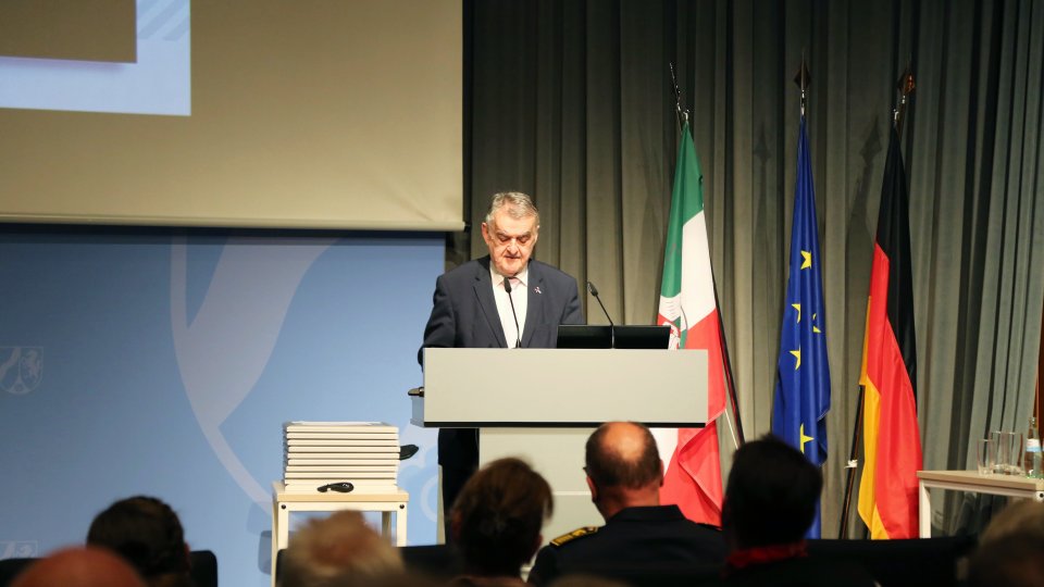 Verleihung der Förderplakette