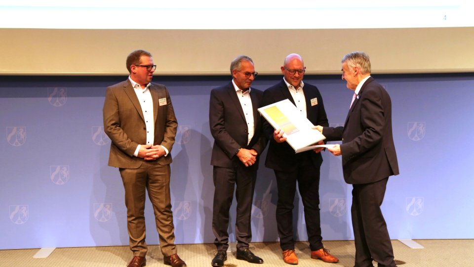 Verleihung der Förderplakette