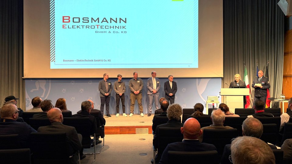 Verleihung der Förderplakette