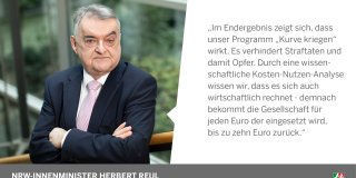 Minister Herbert Reul zur Initiative "Kurve kriegen": "Das Programm wirkt. Durch die Kosten-Nutzen-Analyse wissen wir, dass es sich auch wirtschaftlich rechnet."