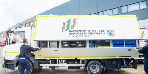 Mobile Einsatzküchen für Hilfsorganisationen in NRW - Lastwagen