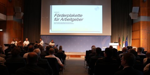 Festakt Verleihung der Förderplakette 2026